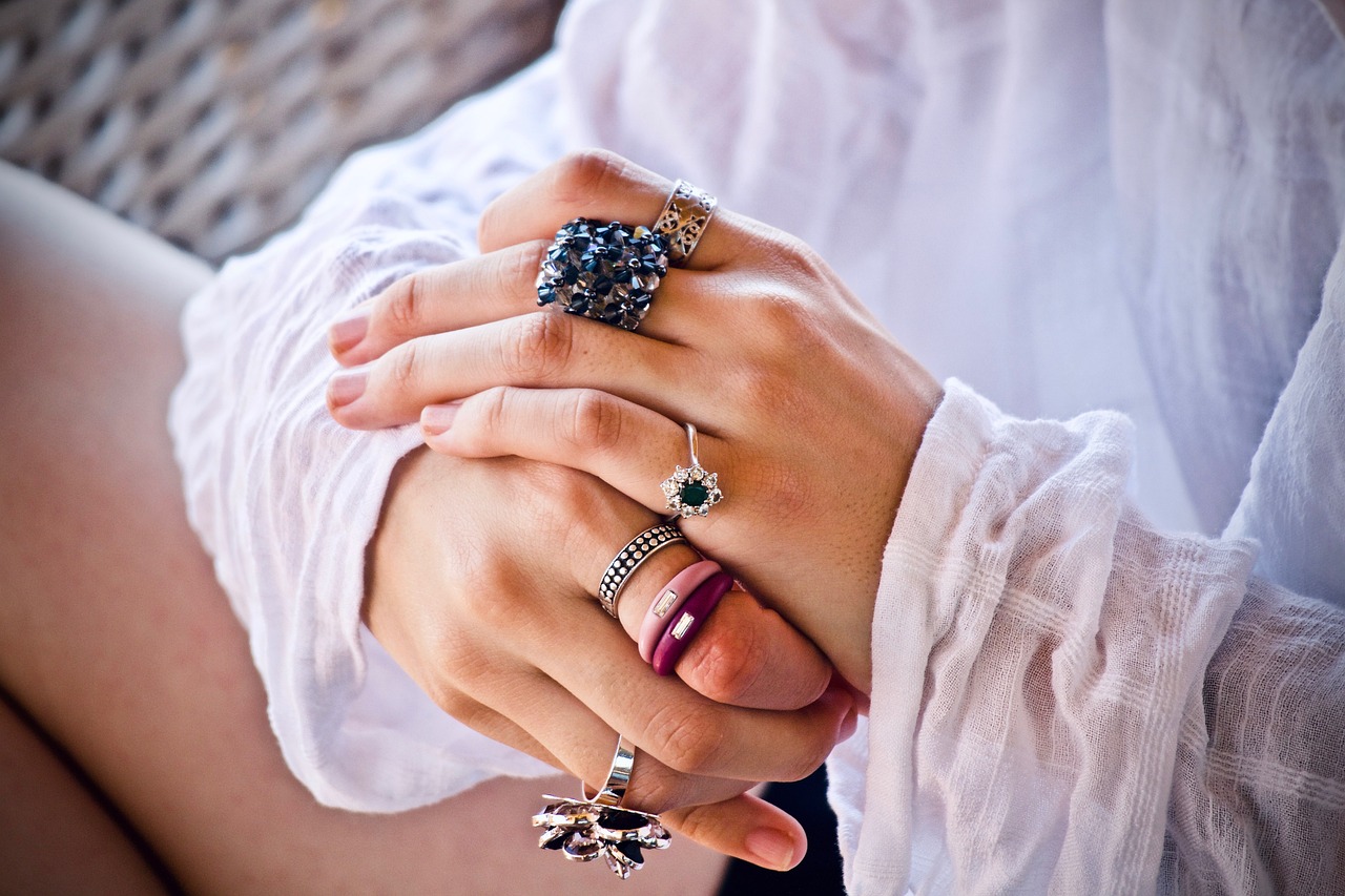 rings, hands, union-7440498.jpg